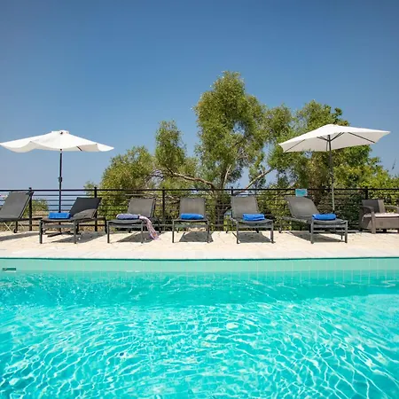 Mandola Villa Tzamarelata